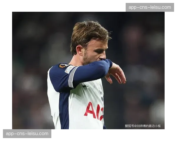 里昂边锋切尔基因脚踝伤势确定赛季报销，球队边路攻击力受损